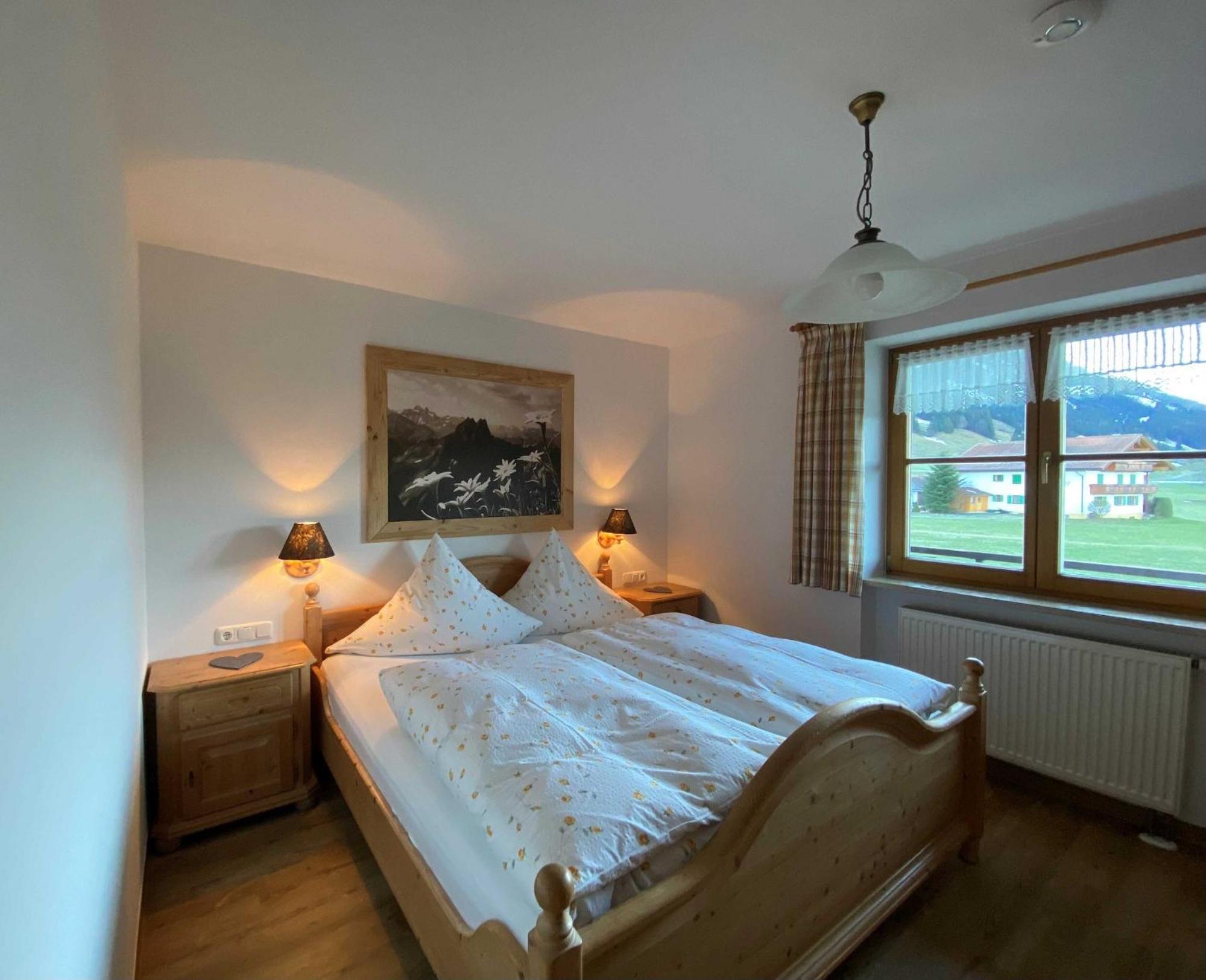 Hemerhof - Ferienwohnungen Oberstdorf Rum bild