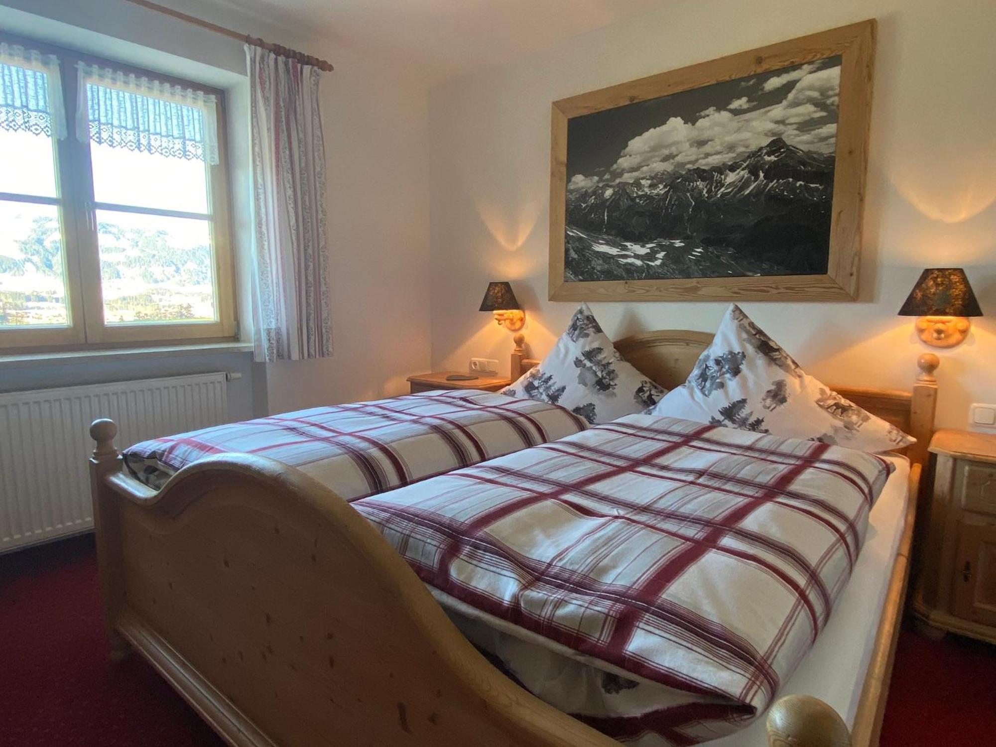 Hemerhof - Ferienwohnungen Oberstdorf Rum bild